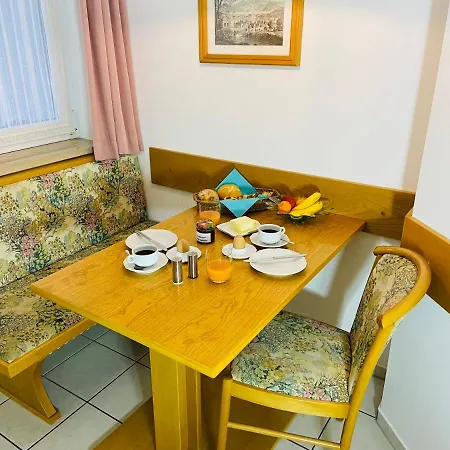 Appartementhaus Zum Fuchswirt Apartamento *